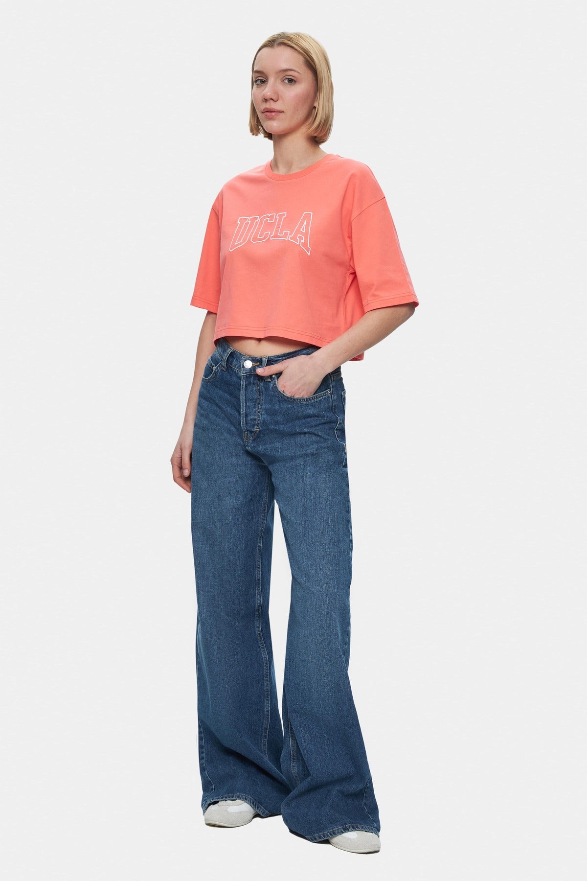 UCLA Tricou cu decolteu la baza gatului, imprimeu cu logo, regular fit, Roz deschis, HELENA