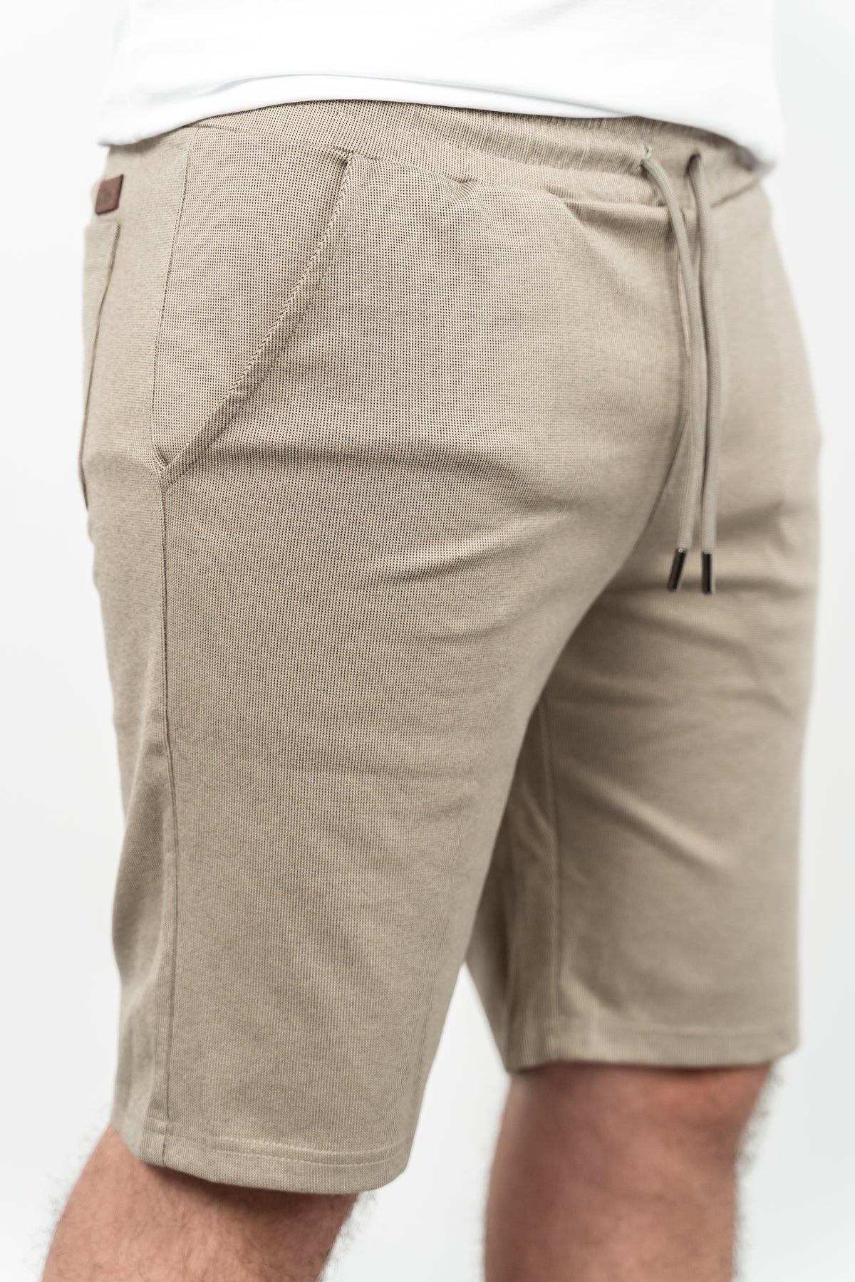 RWB, Pantaloni scurti cu snur si elastic in talie, buzunare laterale, regular fit, RICO, Bej