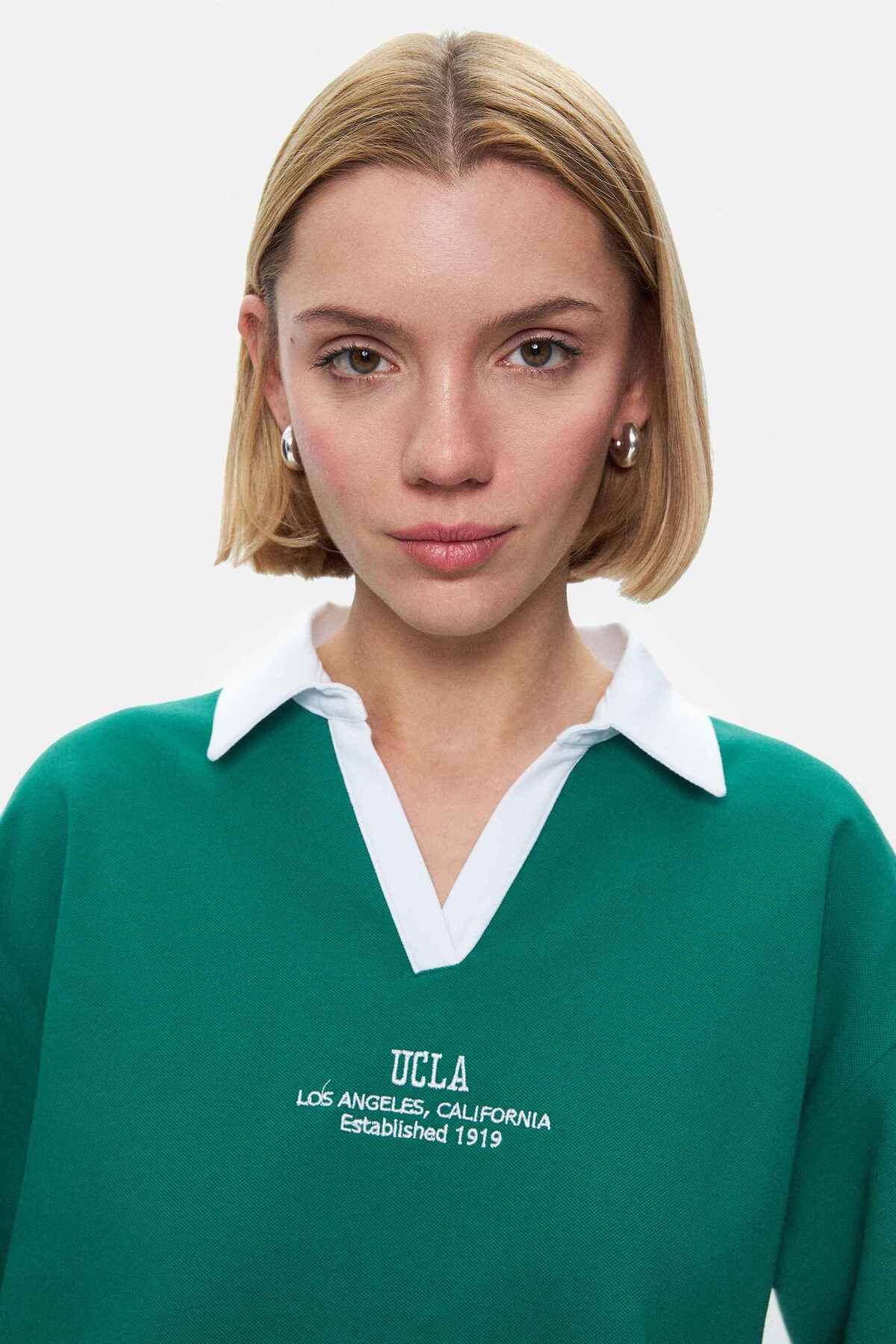 UCLA Tricou cu decolteu la baza gatului, imprimeu cu logo, regular fit, Verde, POLLY
