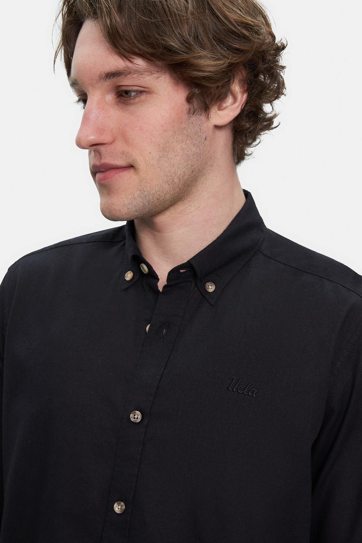 UCLA Camsa cu nasturi si guler, material lejer, regular fit Negru, JACQUEZ