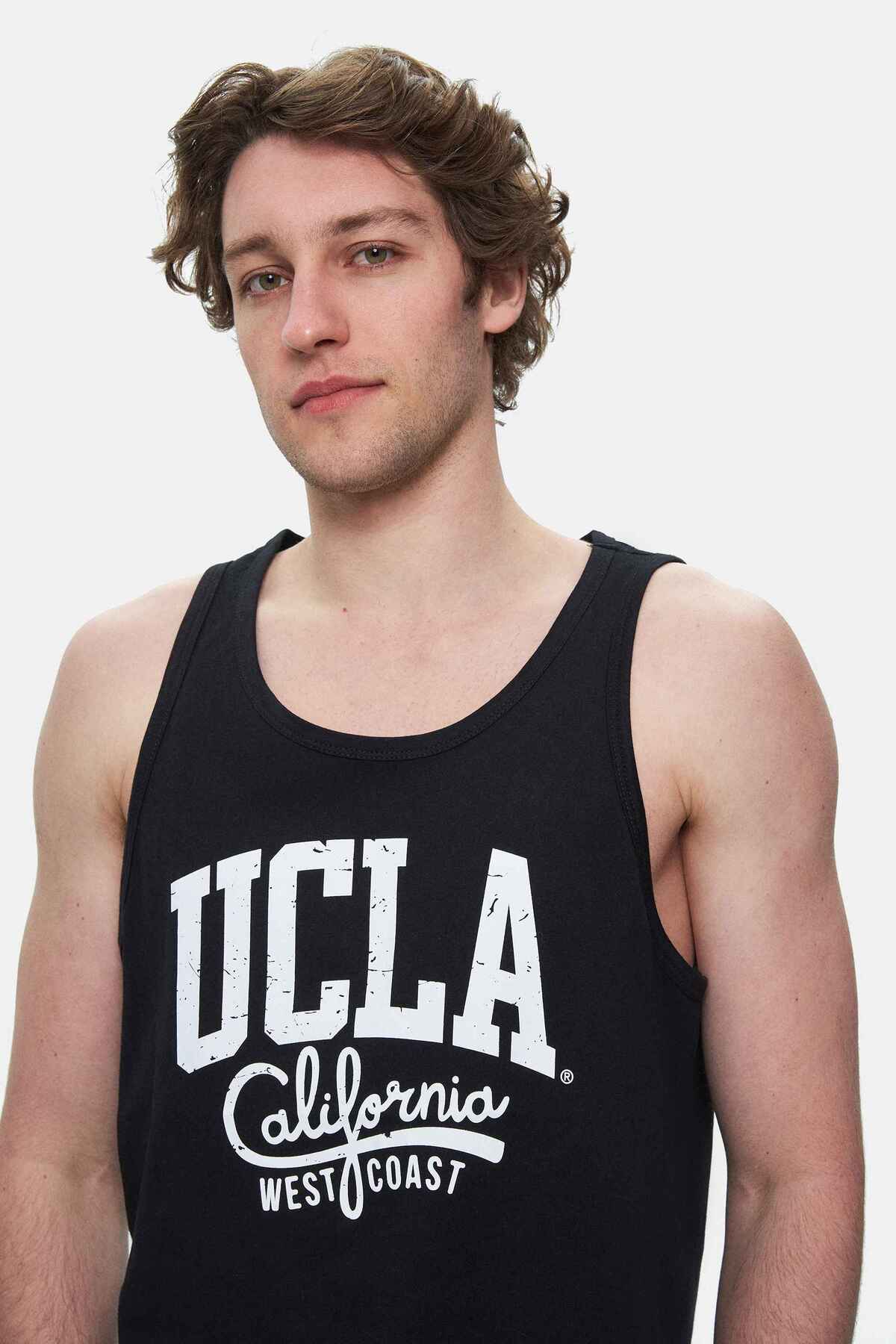 UCLA Tricou cu decolteu la baza gatului, imprimeu cu logo, regular fit, Negru, PEBBLE