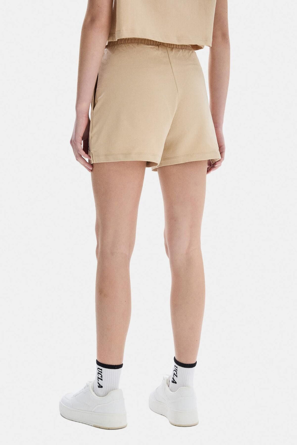 UCLA Pantaloni scurti cu snur si banda elastica in talie, buzunare laterale si imprimeu cu logo discret, Bej, ROSA