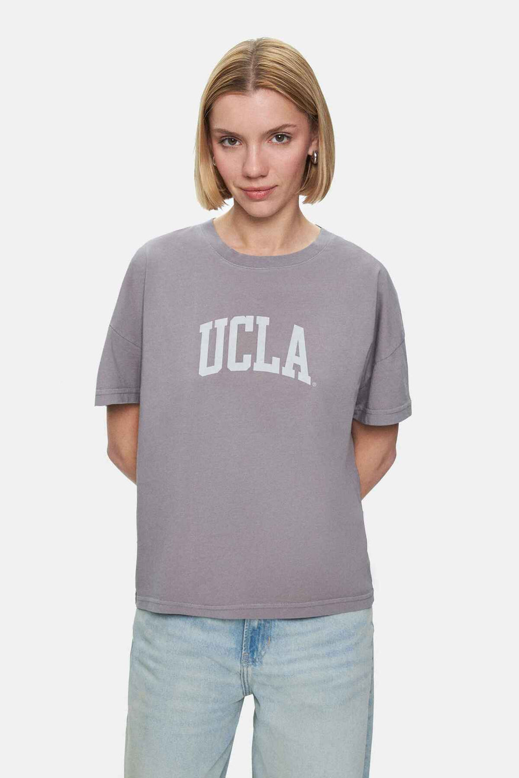 UCLA Tricou cu decolteu la baza gatului, imprimeu cu logo, regular fit, Gri, EVERLEE