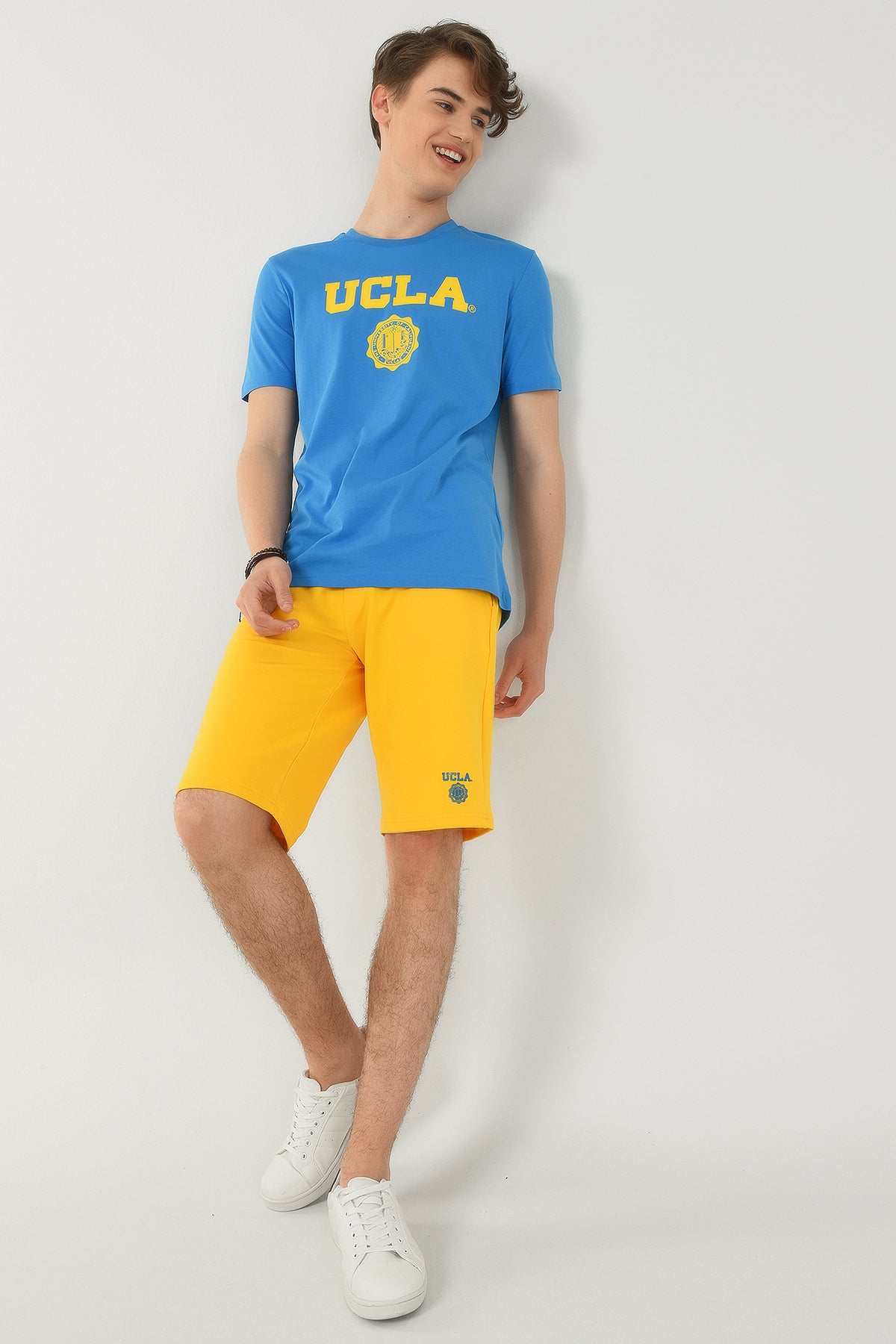 UCLA Tricou cu decolteu la baza gatului, imprimeu cu logo, regular fit, Albastru, GAYLEY