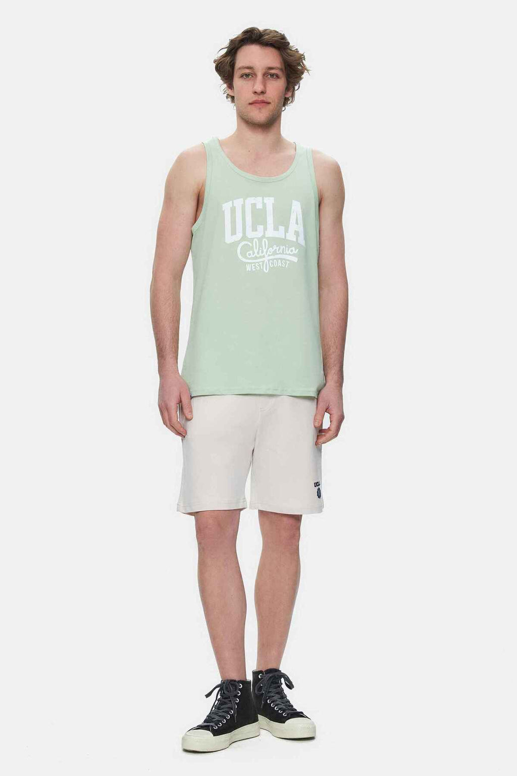 UCLA Tricou cu decolteu la baza gatului, imprimeu cu logo, regular fit, Verde inchis, PEBBLE
