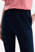 UCLA Pantaloni de trening cu elastic si snur in talie, manseta elastica si logo discret, Bleumarin, JEZEBEL