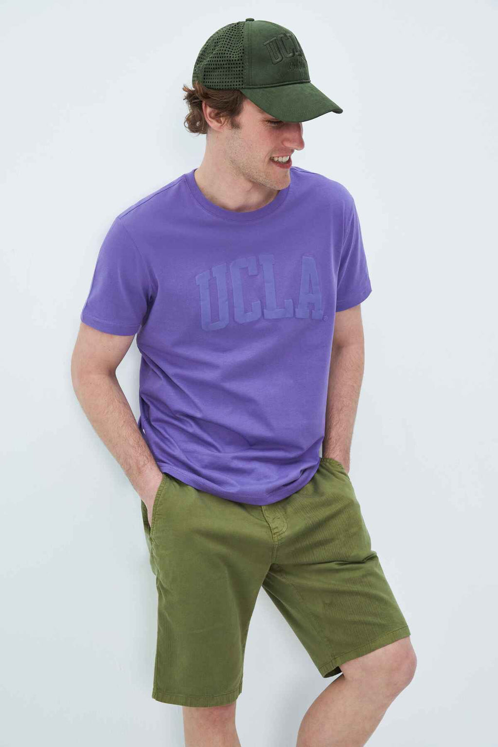 UCLA Tricou cu decolteu la baza gatului, imprimeu cu logo, regular fit, Mov, CULVER 1