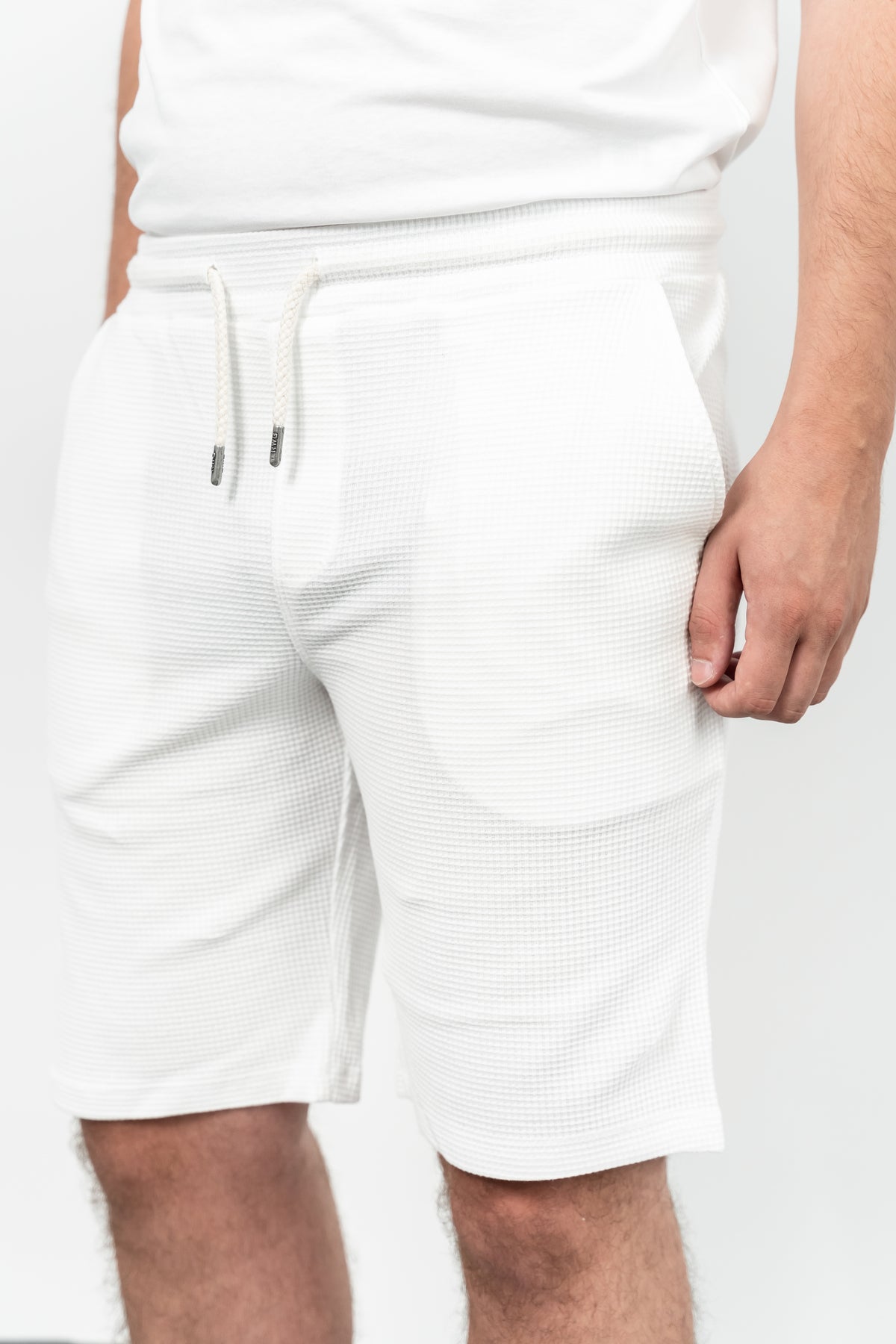 RWB, Pantaloni scurti cu snur si elastic in talie, buzunare laterale, regular fit, ROZE, Alb