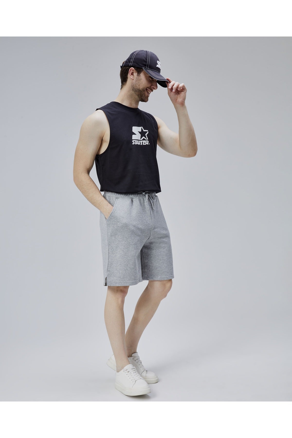 Starter, Pantaloni scurti cu elastic si snur in talie, buzunare laterale, logo discret, regular fit, ASHER, Gri