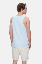 UCLA Tricou cu decolteu la baza gatului, imprimeu cu logo, regular fit, SKYWAY, PEBBLE