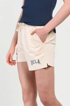 UCLA Pantaloni scurti cu snur si banda elastica in talie, buzunare laterale si imprimeu cu logo discret, CHALK, ROSA