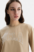 UCLA Tricou cu decolteu la baza gatului, imprimeu cu logo, regular fit, Bej, HELENA