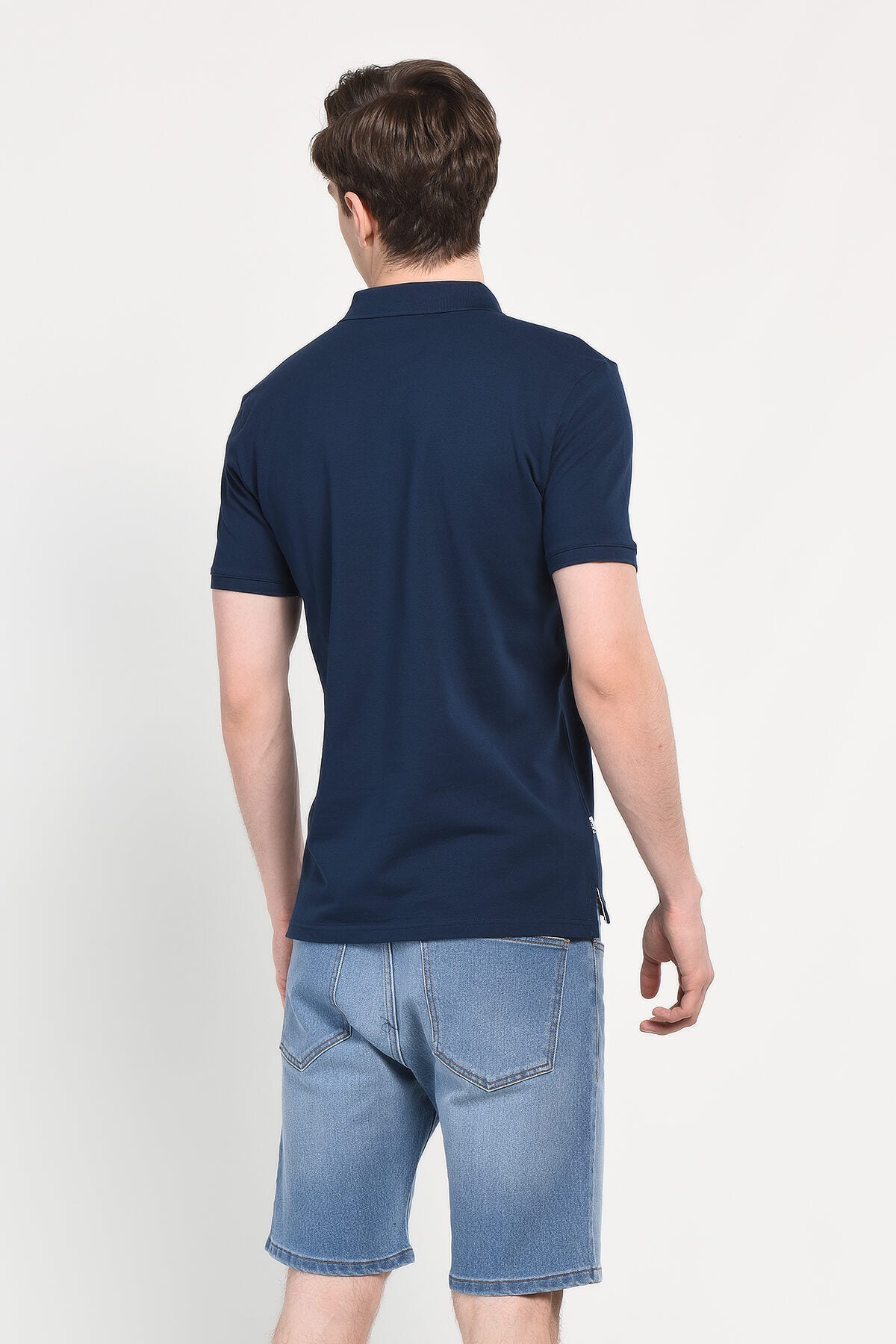 UCLA Tricou cu guler si nasturi, regular fit, logo brodat discret, Bleumarin, LAKES
