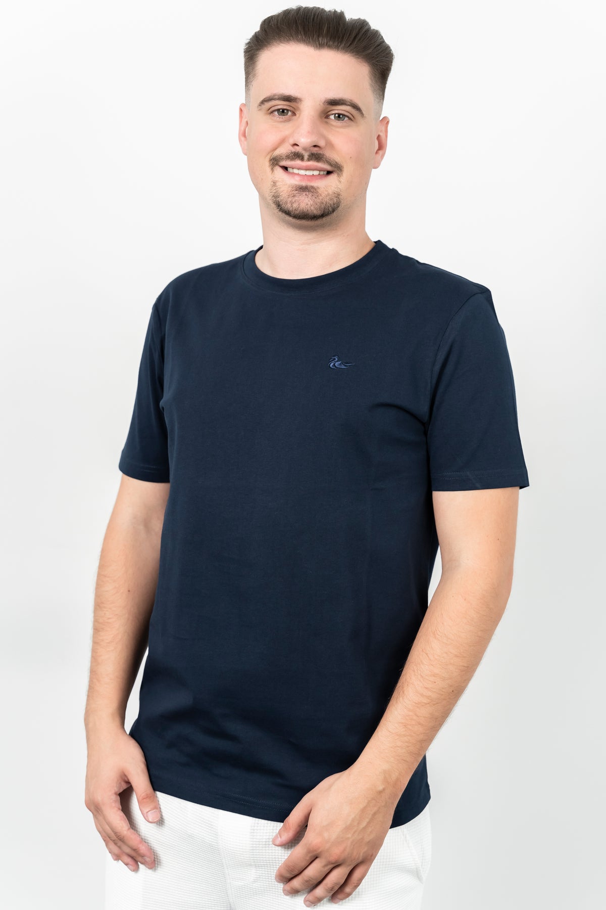 Les Canards, Tricou cu decolteu la baza gatului, detaliu cu logo, regular fit, BASS, Bleumarin