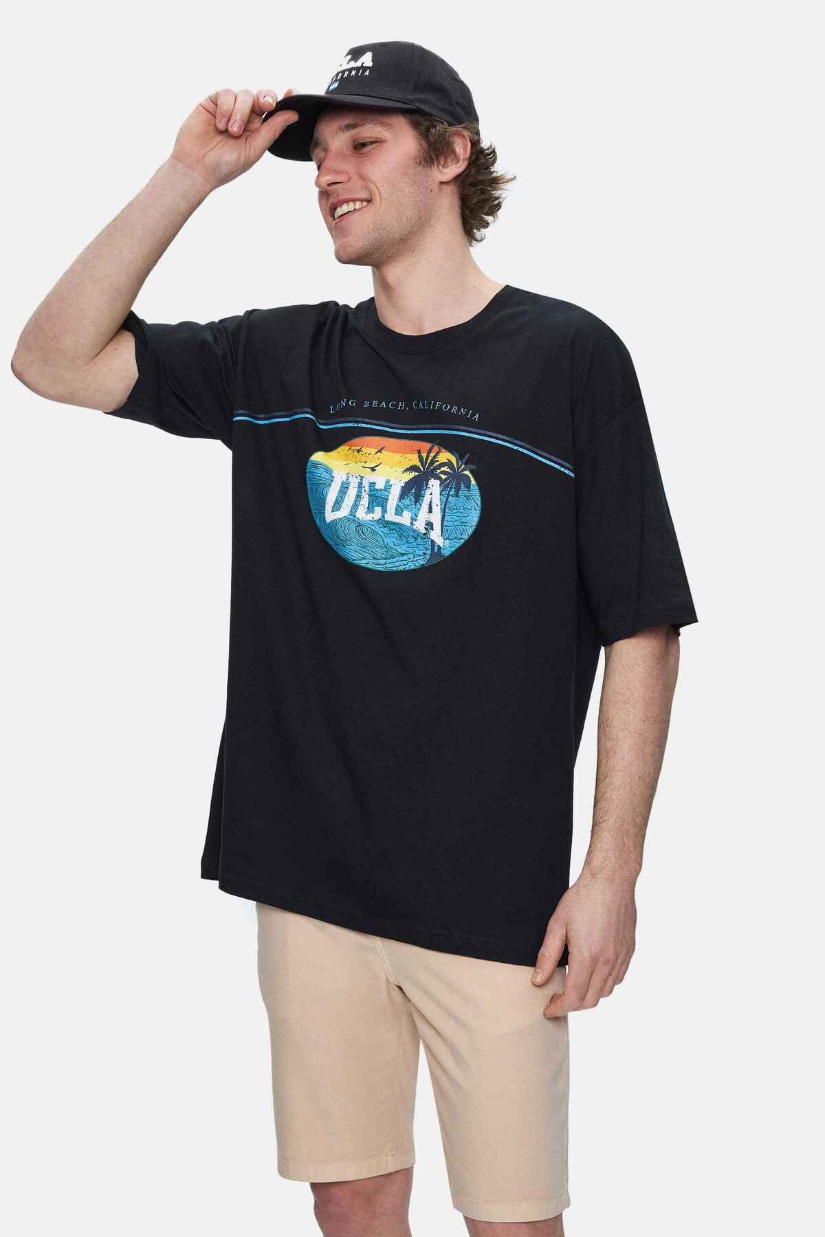 UCLA Tricou cu decolteu la baza gatului, imprimeu cu logo, regular fit, Negru, AIRE