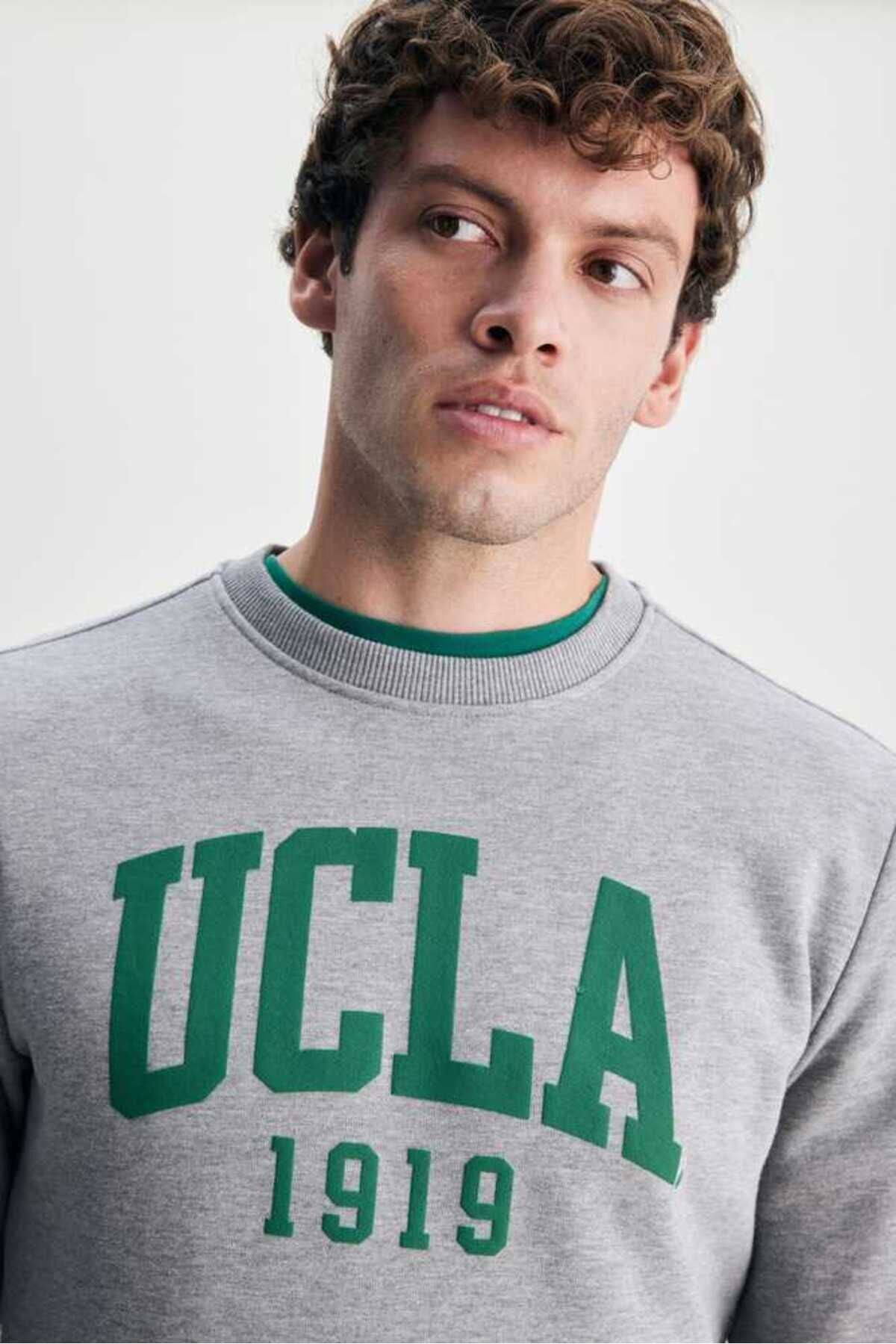 UCLA Bluza cu decolteu la baza gatului, regular fit, imprimeu cu logo, Gri, BALDWIN
