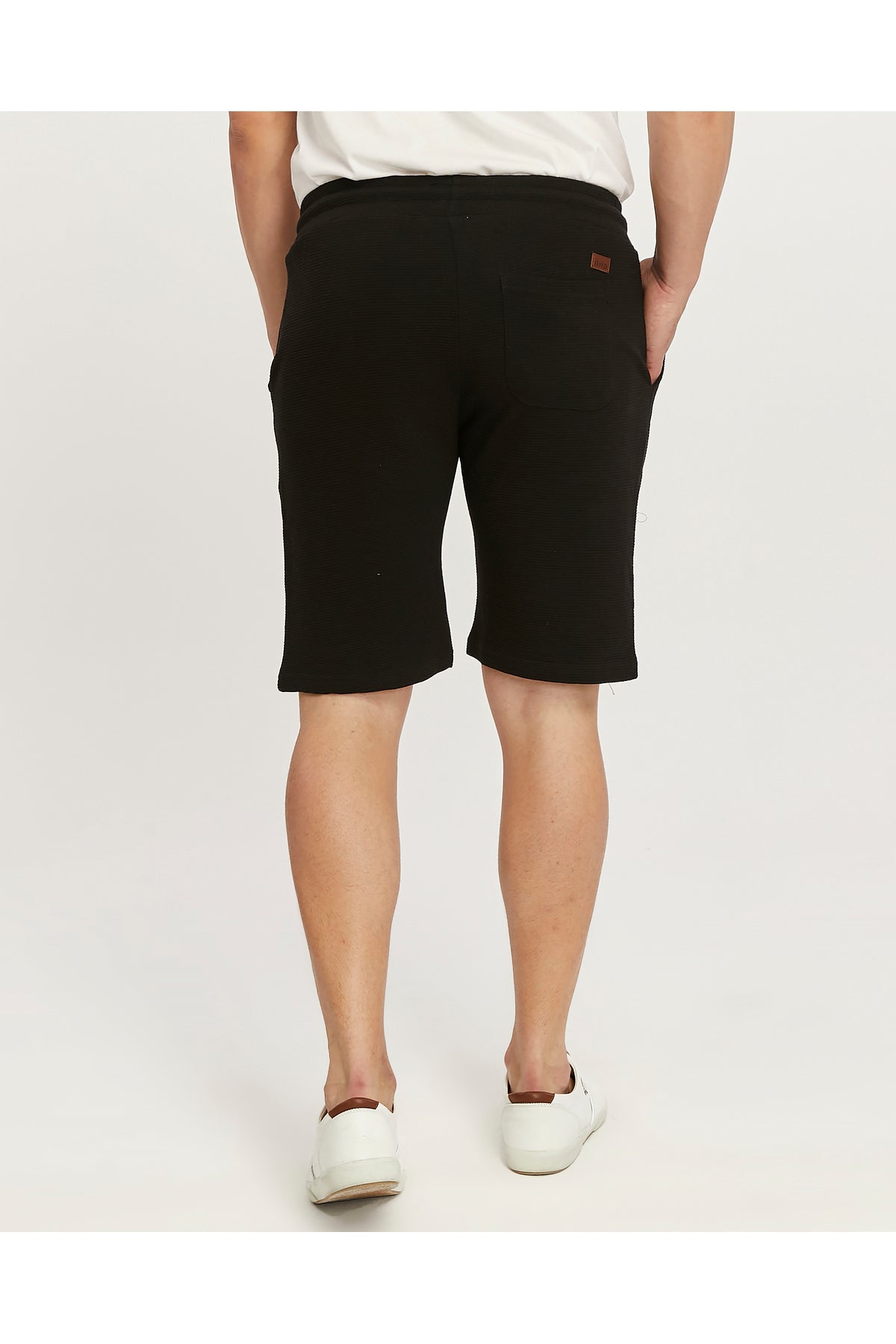 RWB, Pantaloni scurti cu snur si elastic in talie, buzunare laterale, regular fit, OTTOSORT-SS24, Negru