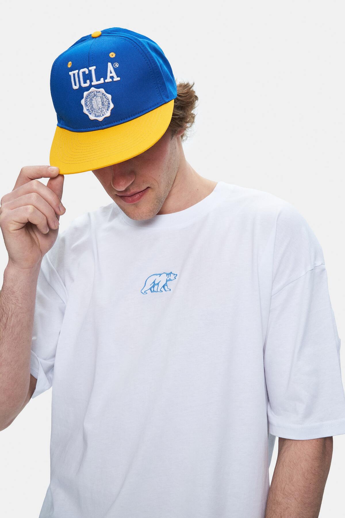 UCLA Tricou cu decolteu la baza gatului, imprimeu cu logo, regular fit, Alb, SINCLAIR