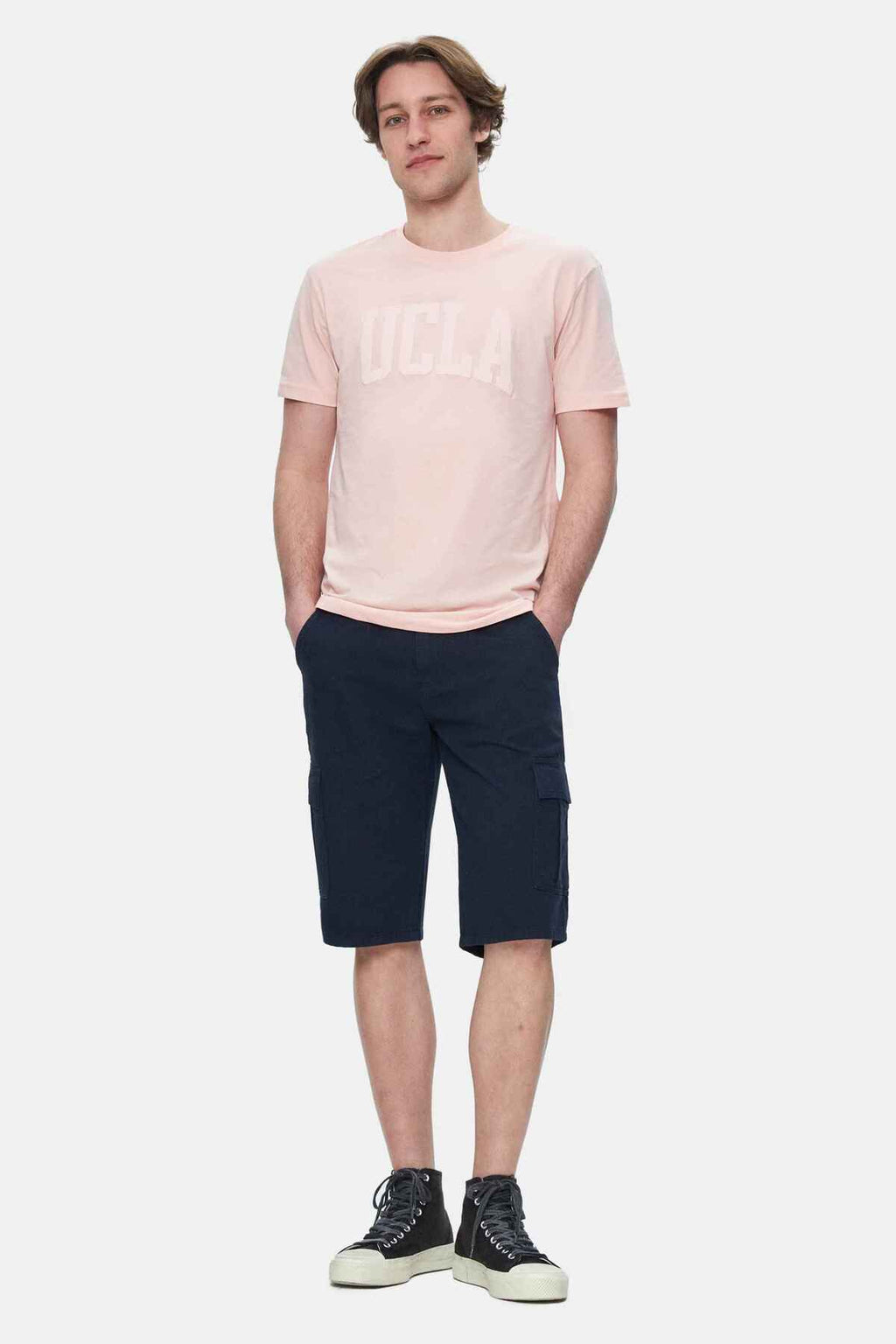 UCLA Tricou cu decolteu la baza gatului, imprimeu cu logo, regular fit, Roz, CULVER
