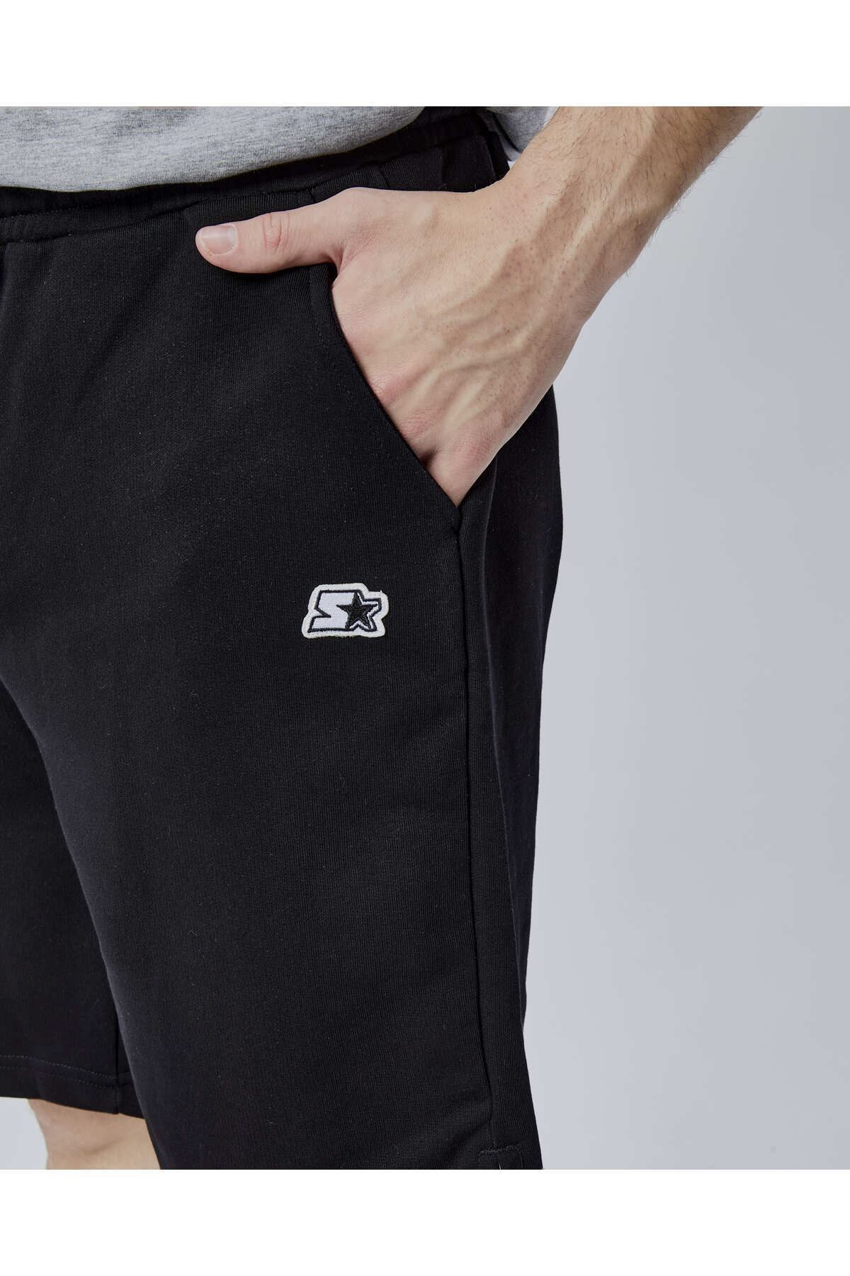 Starter, Pantaloni scurti cu elastic si snur in talie, buzunare laterale, logo discret, regular fit, ASHER, Negru