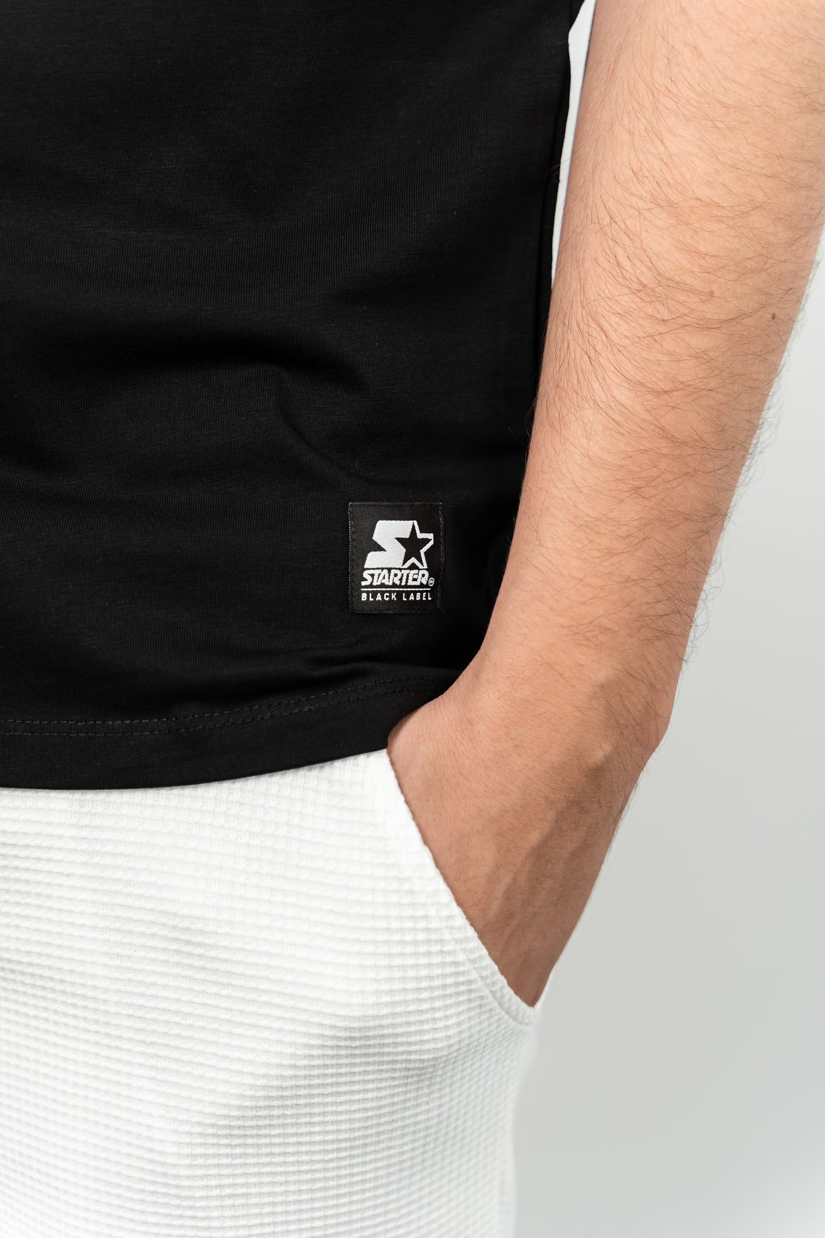 Starter, Tricou cu decolteu la baza gatului, logo discret, regular fit, WARREN, Negru
