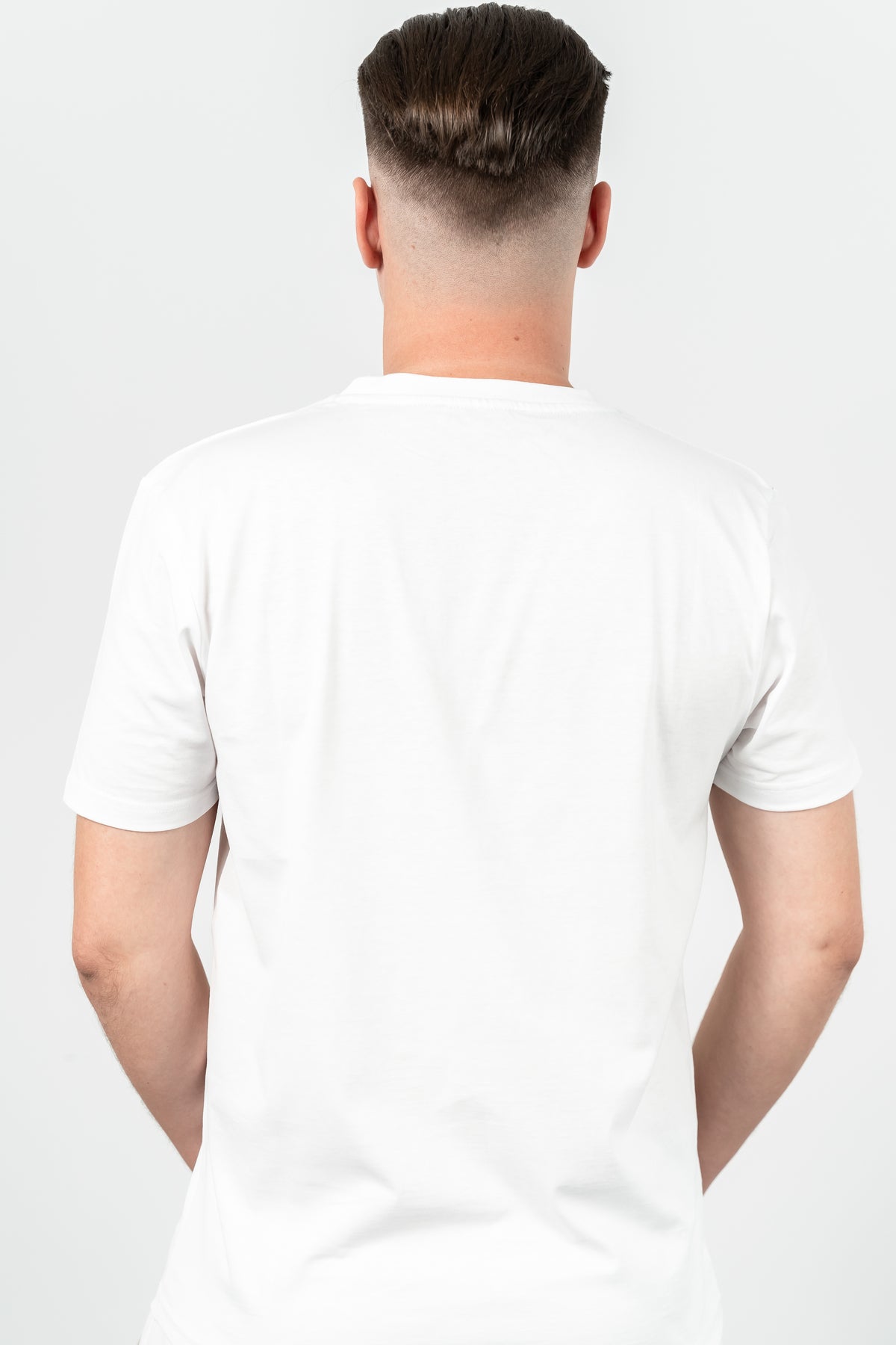 Les Canards, Tricou cu decolteu la baza gatului, detaliu cu logo, regular fit, BASS, Alb