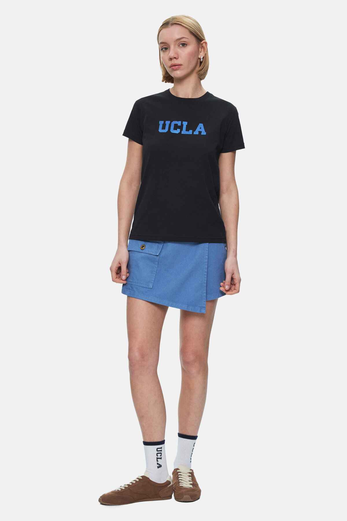 UCLA Tricou cu decolteu la baza gatului, imprimeu cu logo, regular fit, Negru, ISOLDE