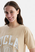 UCLA Tricou cu decolteu la baza gatului, imprimeu cu logo, regular fit, Bej, AVALON