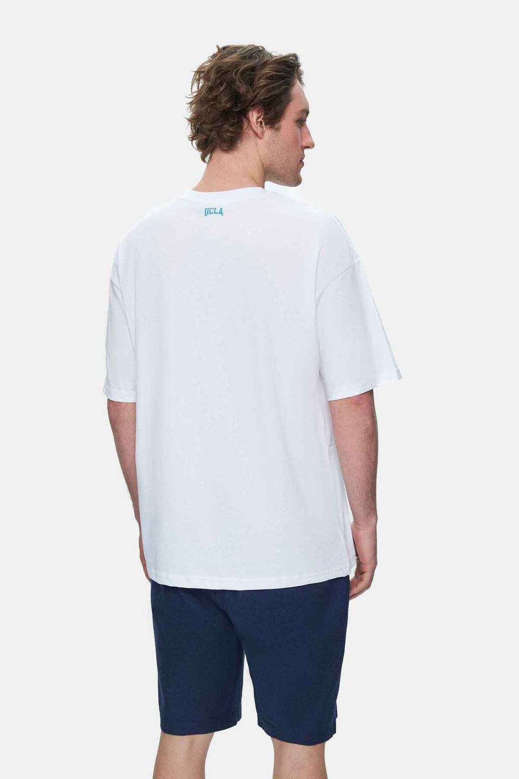 UCLA Tricou cu decolteu la baza gatului, imprimeu cu logo, regular fit, Alb, AIRE