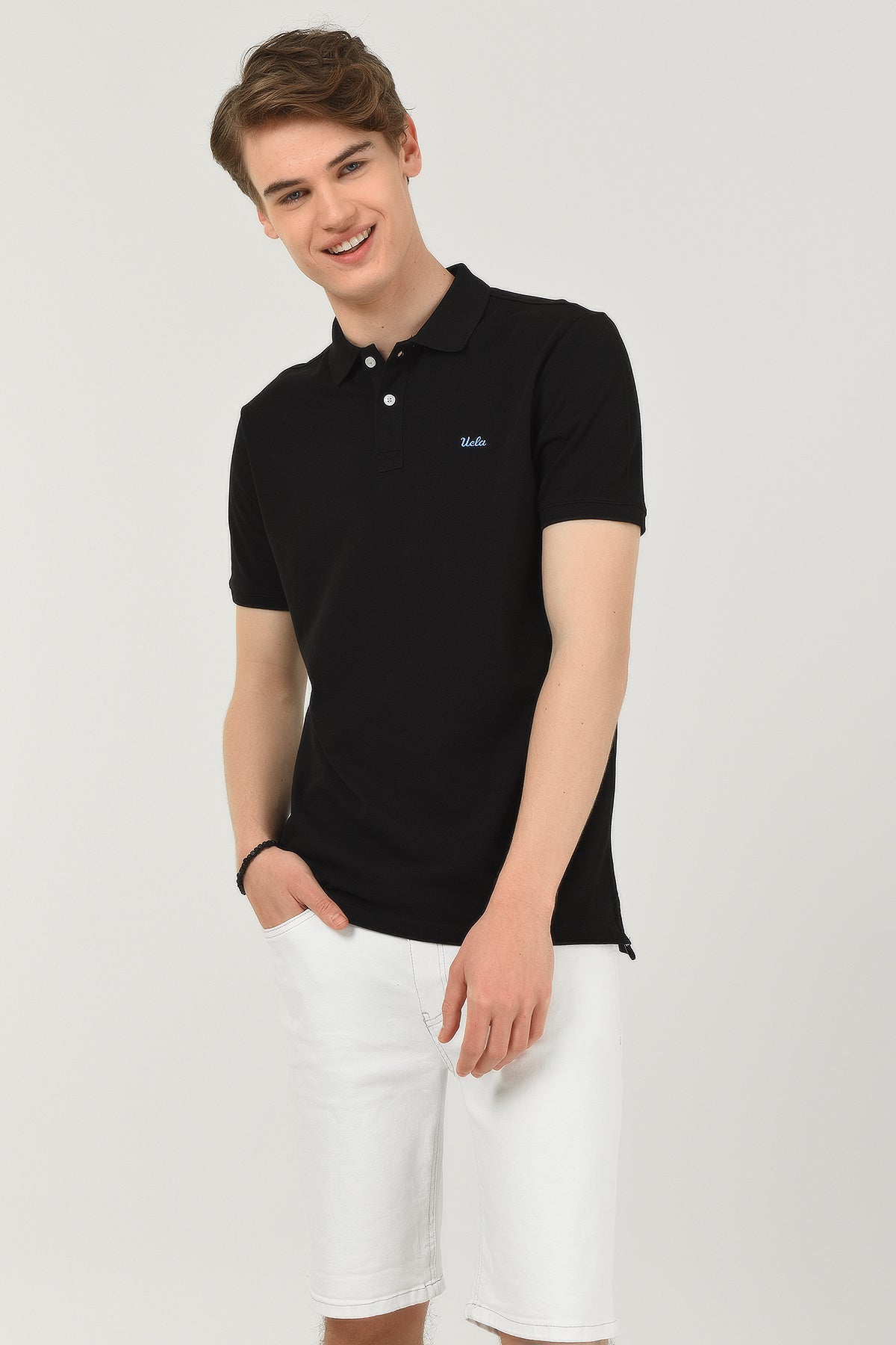 UCLA Tricou cu guler si nasturi, regular fit, logo brodat discret, Negru, LAKE