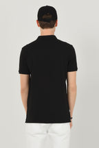 UCLA Tricou cu guler si nasturi, regular fit, logo brodat discret, Negru, LAKE