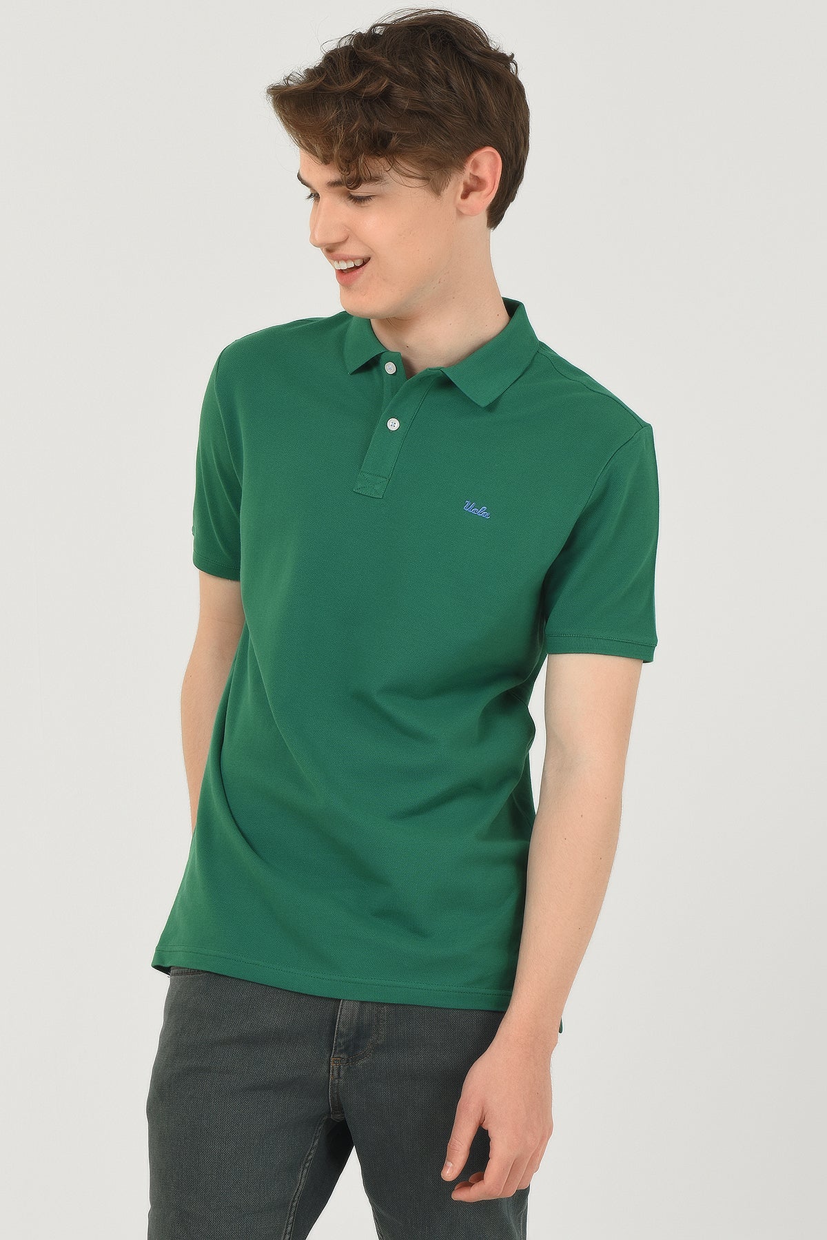 UCLA Tricou cu guler si nasturi, regular fit, logo brodat discret, Verde, LAKE