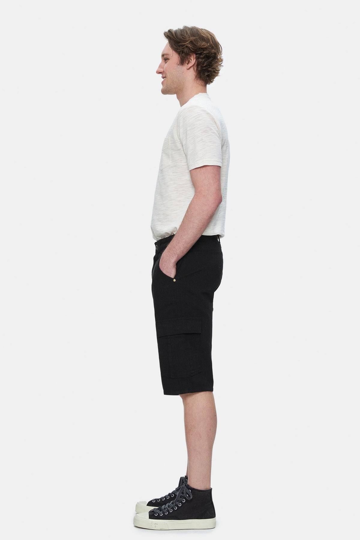 UCLA Pantaloni scurti cu snur si banda elastica in talie, buzunare laterale si imprimeu cu logo discret, Negru, BLEWIN