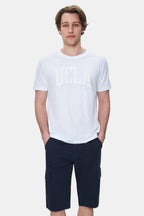 UCLA Pantaloni scurti cu snur si banda elastica in talie, buzunare laterale si imprimeu cu logo discret, Bleumarin, BLEWIN