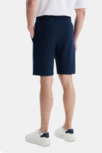 UCLA Pantaloni scurti cu snur si banda elastica in talie, buzunare laterale si imprimeu cu logo discret, Bleumarin, CLARION
