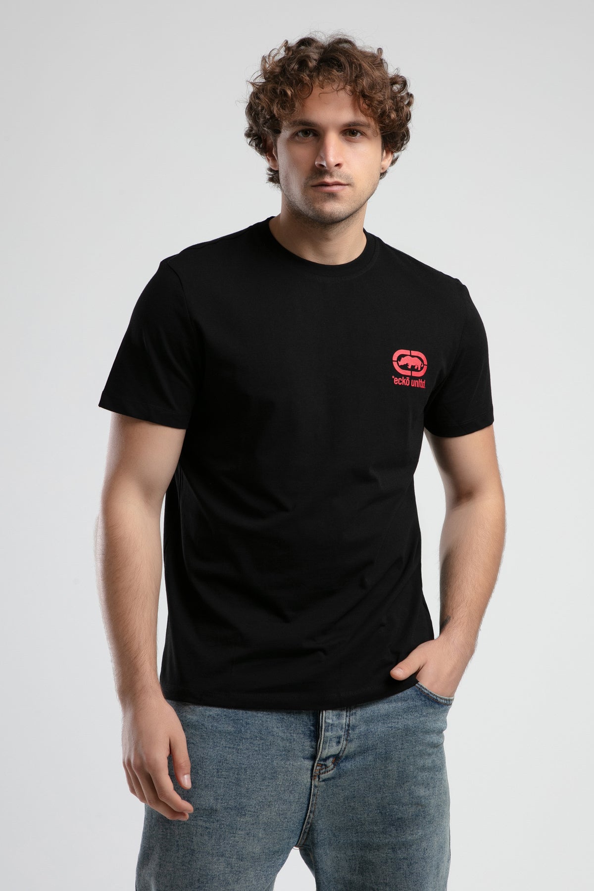Ecko Unltd. Tricou cu decolteu la baza gatului, imprimeu cu logo, Negru-Rosu, CORINTH