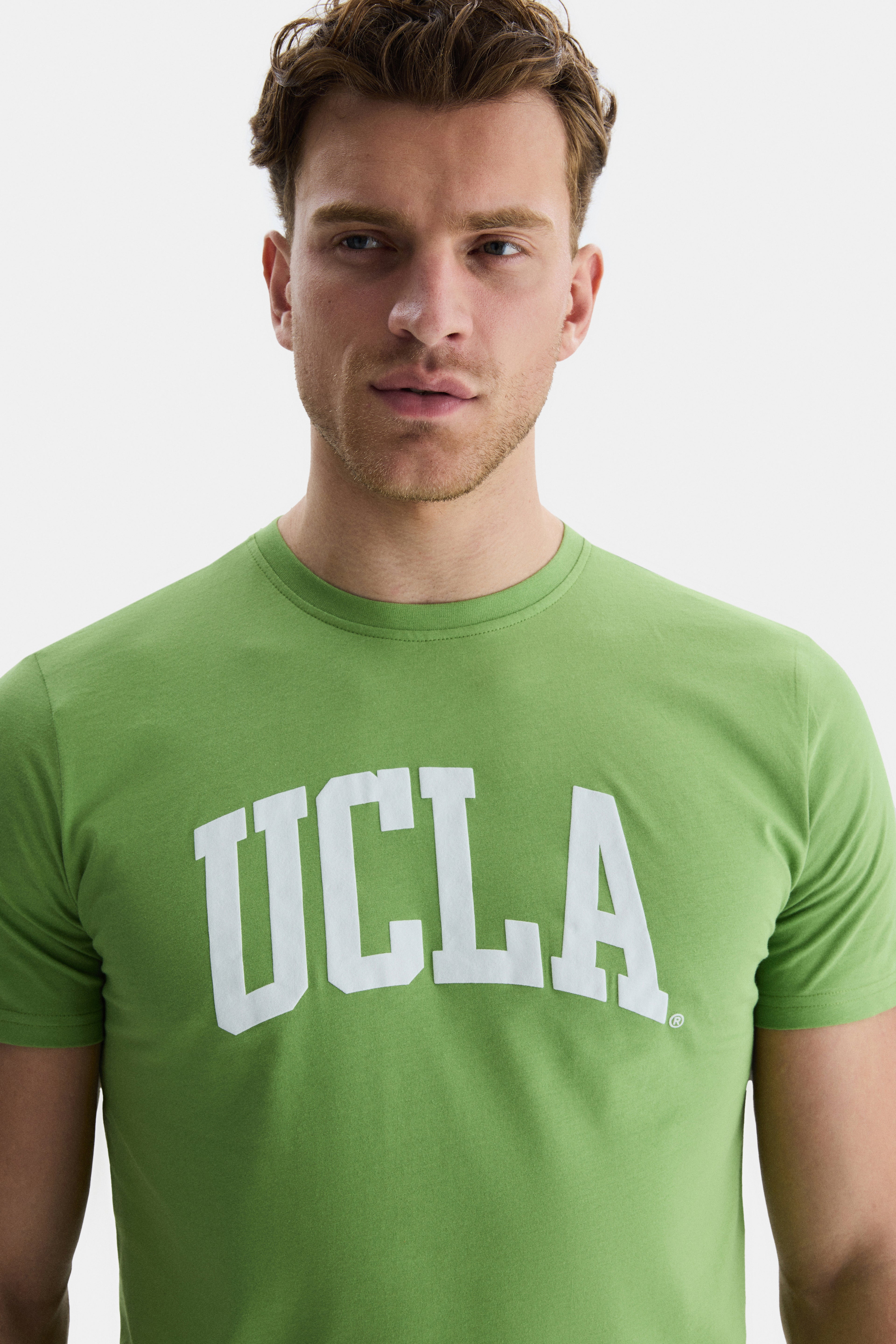 UCLA Tricou cu decolteu la baza gatului, imprimeu cu logo, regular fit, NEPHRITE, CULVER
