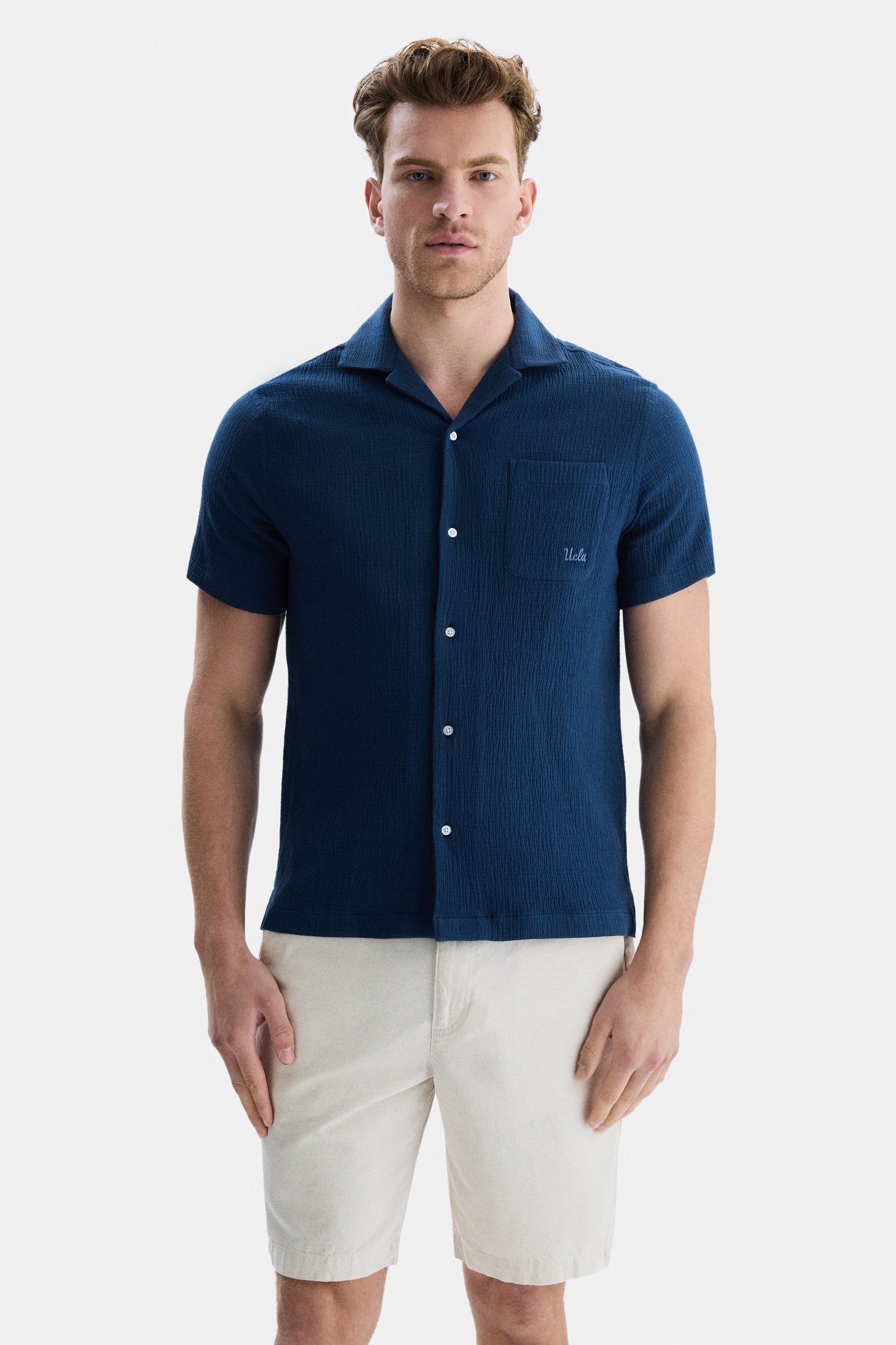 UCLA Camsa cu nasturi si guler, material lejer, regular fit Bleumarin, DISMAS