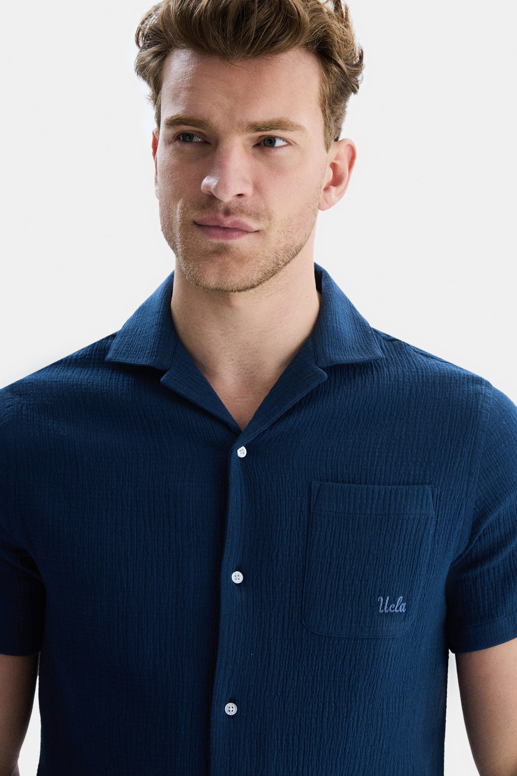 UCLA Camsa cu nasturi si guler, material lejer, regular fit Bleumarin, DISMAS