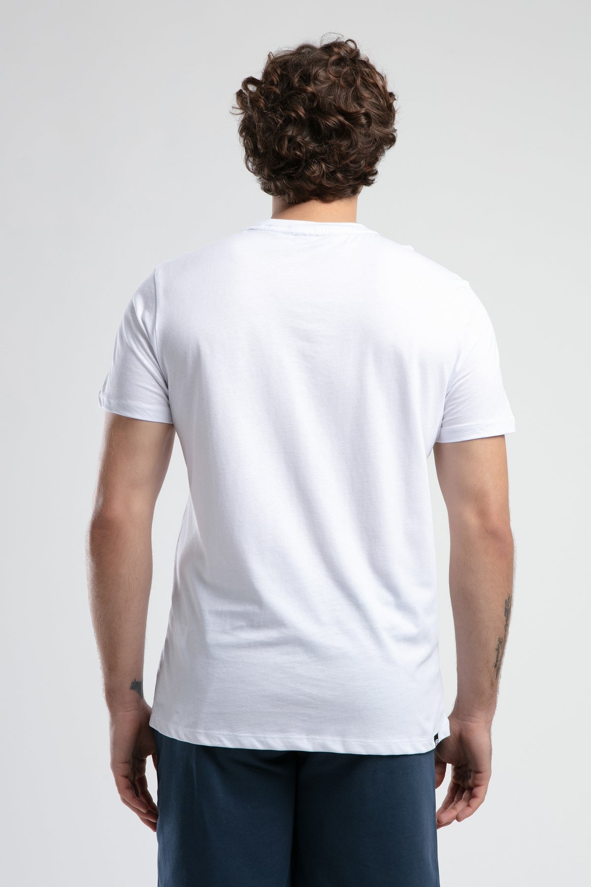 Ecko Unltd. Tricou cu decolteu la baza gatului, imprimeu cu logo, Alb, EMPIRE