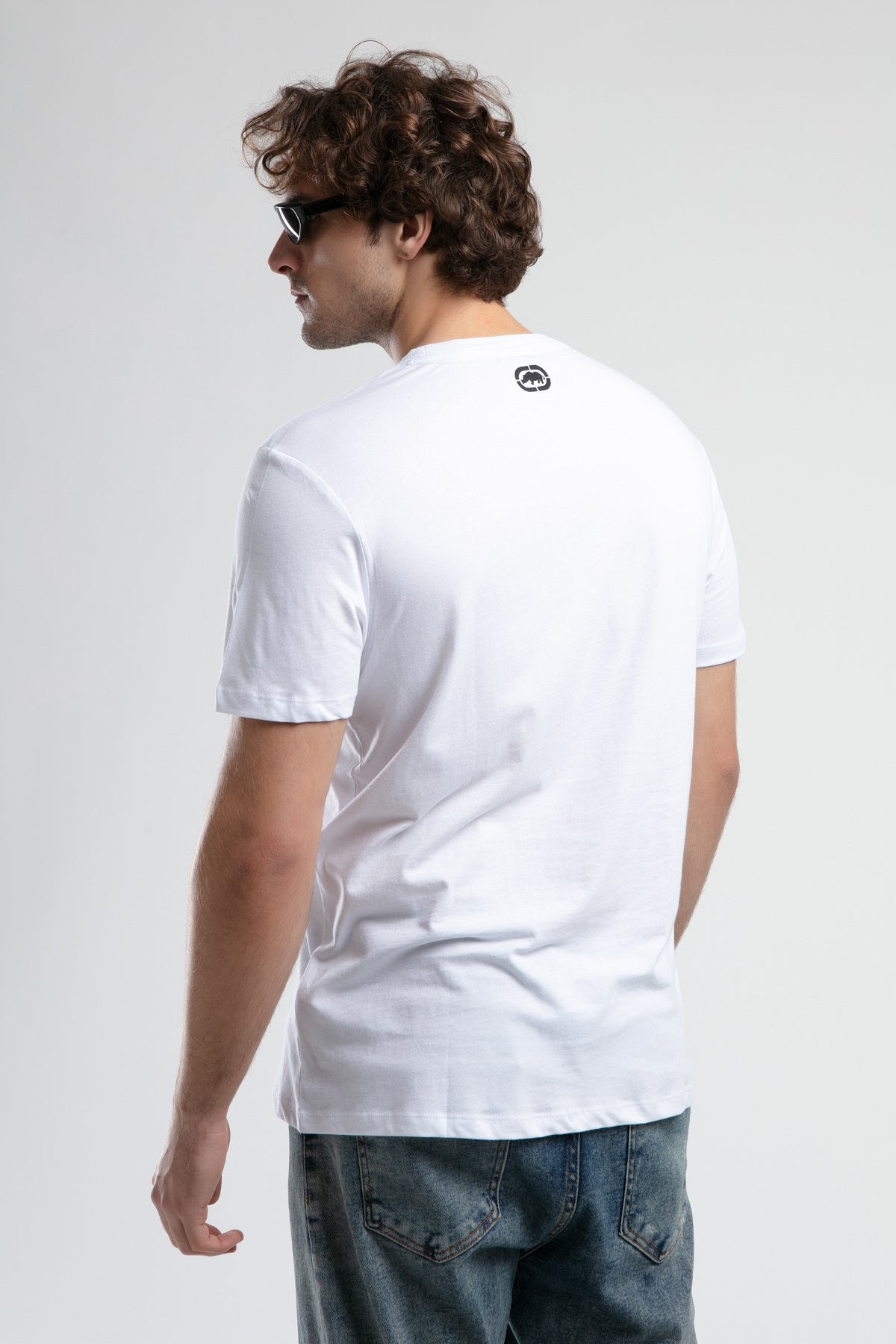Ecko Unltd. Tricou cu decolteu la baza gatului si imprimeu cu logo