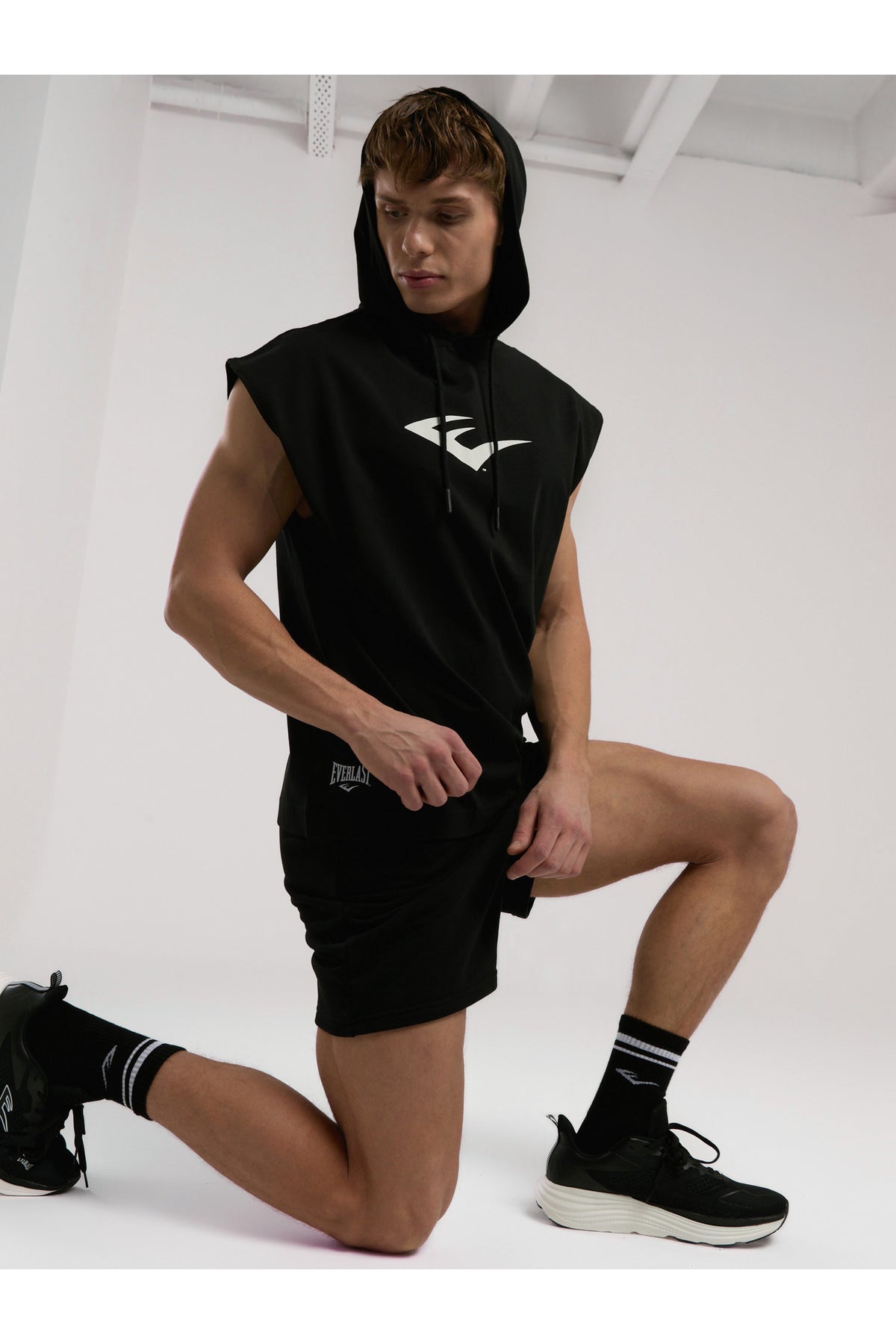 Everlast Bluza din bumbac, fara maneci si cu gluga, imprimeu cu logo