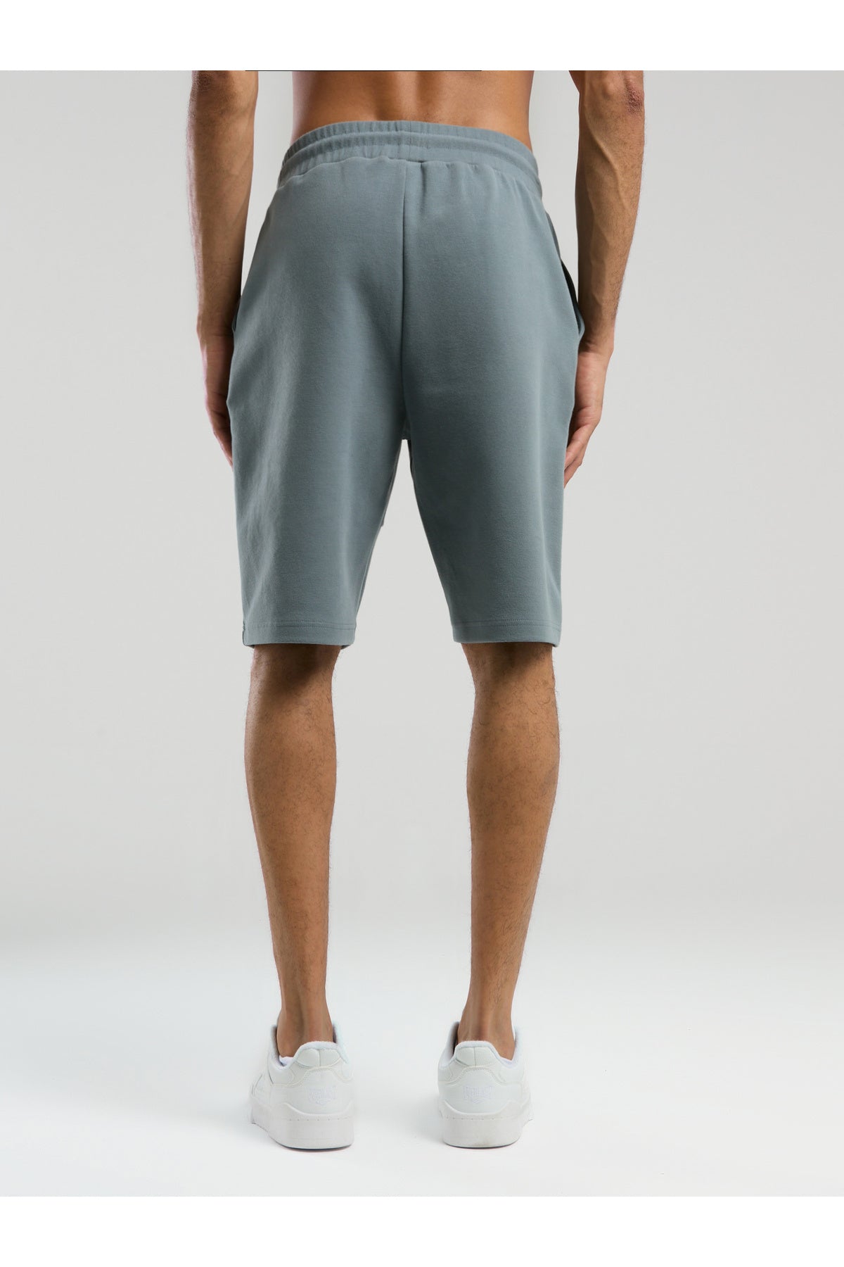 Everlast Pantaloni scurti cu talie elastica si snur, buzunare laterale si logo discret