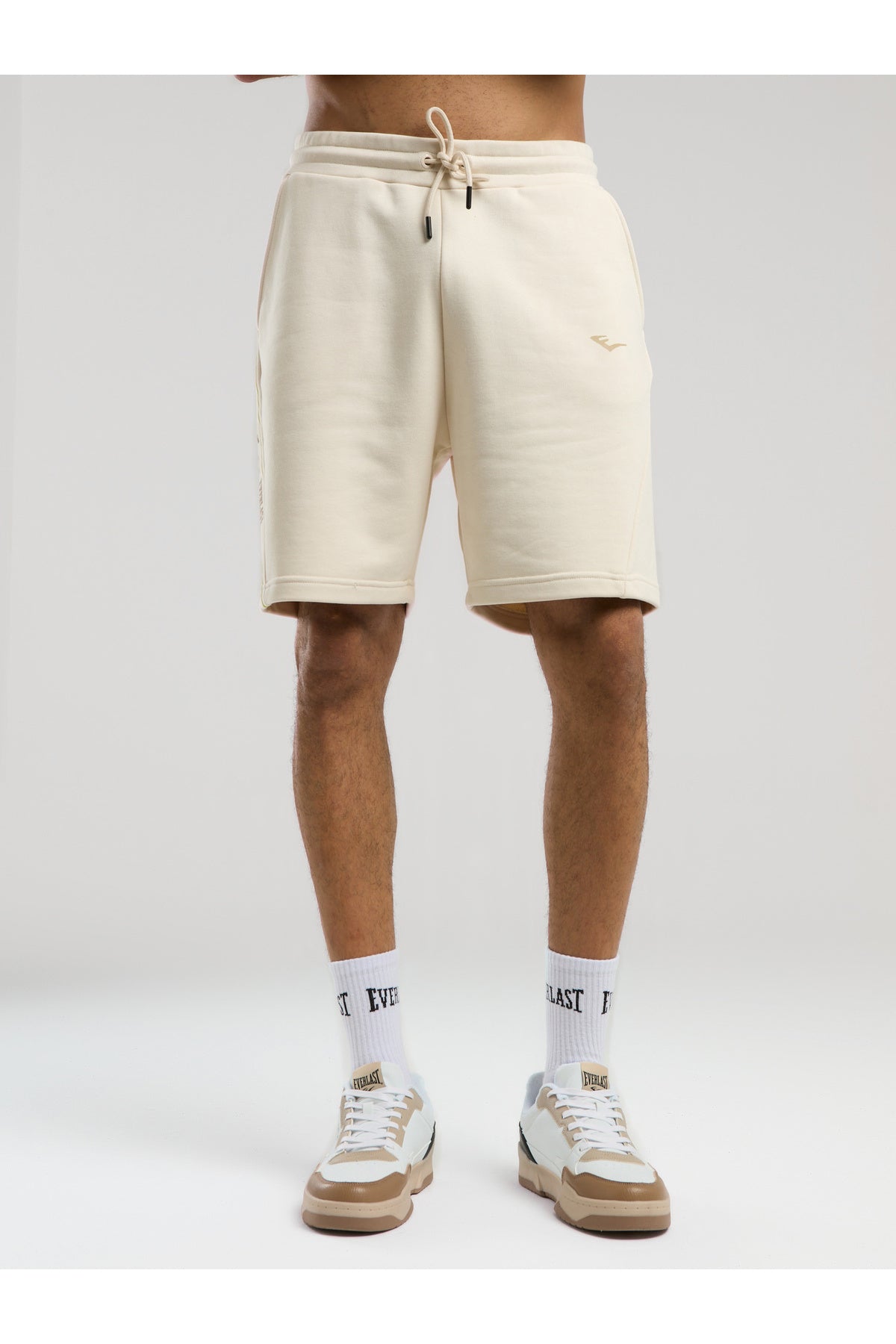 Everlast Pantaloni scurti cu talie elastica si snur, buzunare laterale si logo discret