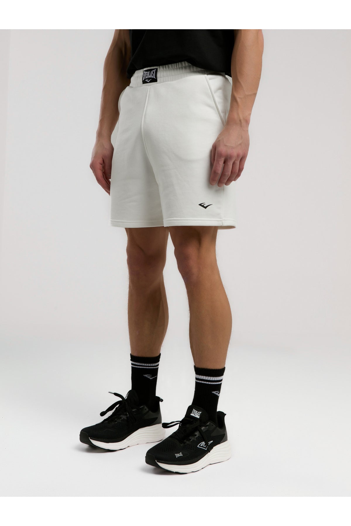 Everlast Pantaloni scurti cu talie elastica si snur, buzunare laterale si logo discret