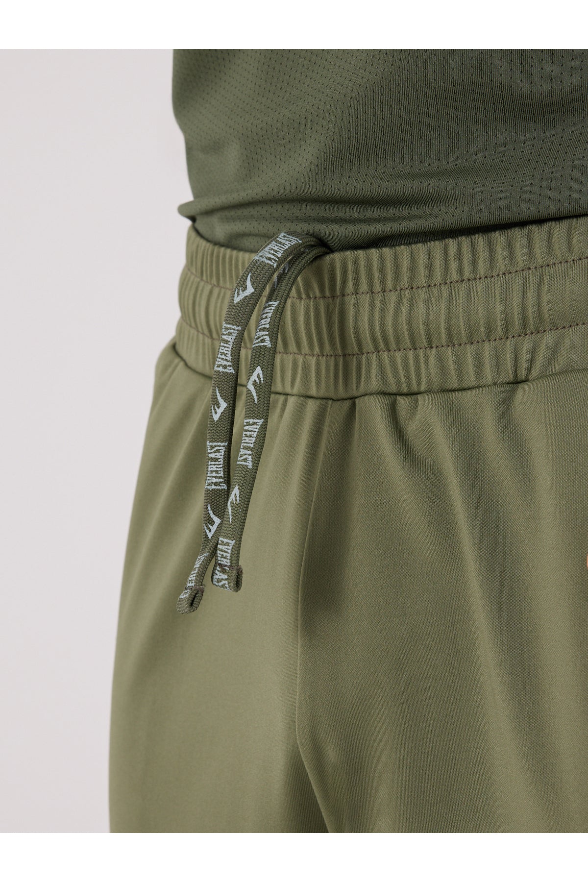 Everlast Pantaloni scurti cu talie elastica si snur, buzunare laterale si logo discret
