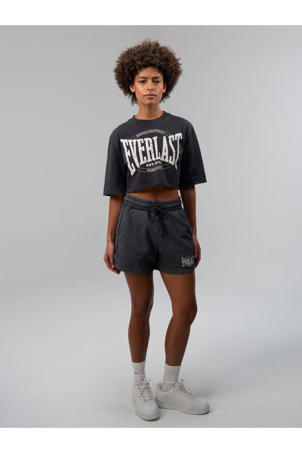 Everlast Pantaloni scurti cu talie inalta elastica si snur, buzunare laterale si logo discret