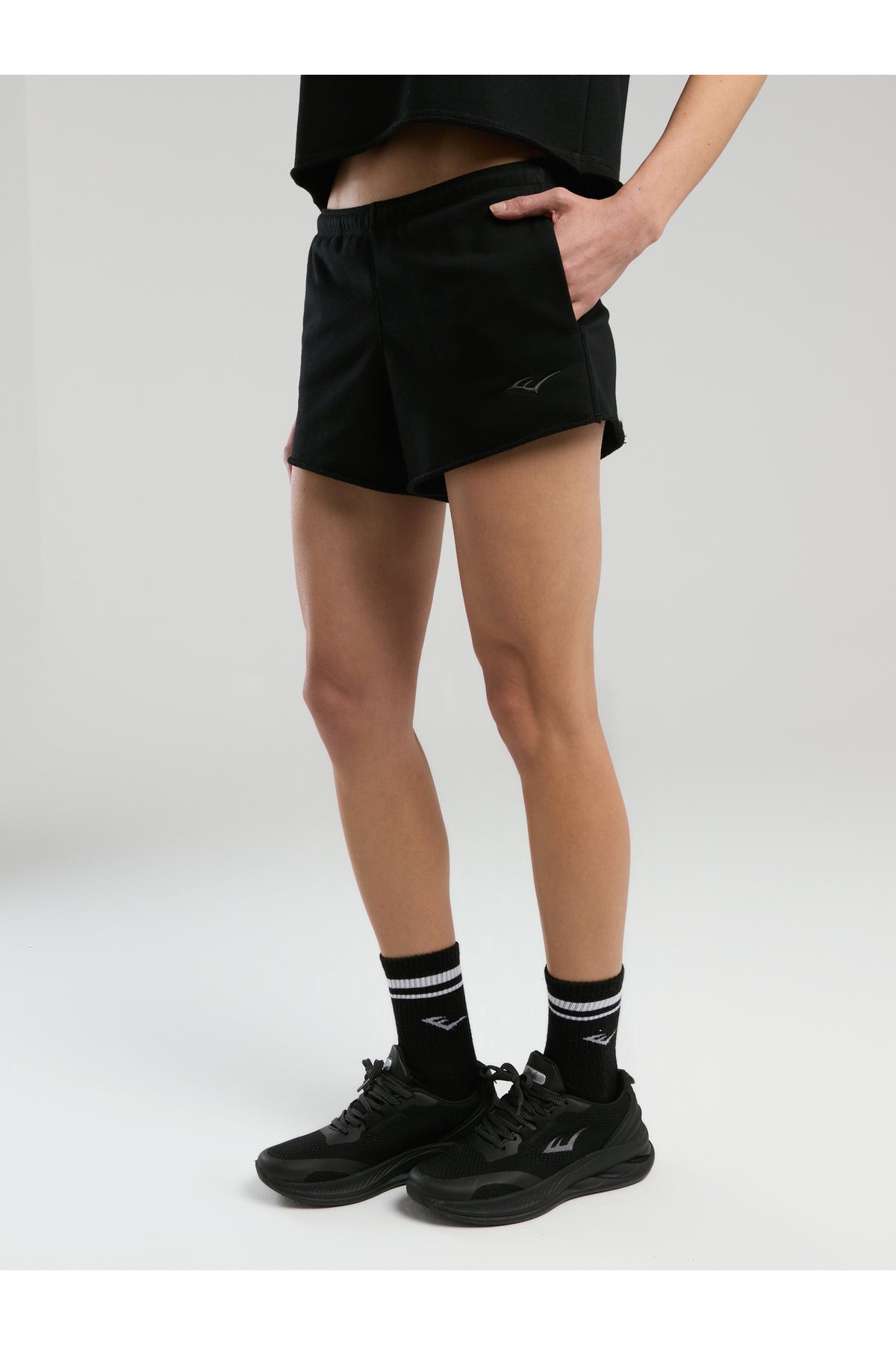 Everlast Pantaloni scurti cu talie inalta elastica si snur, buzunare laterale si logo discret