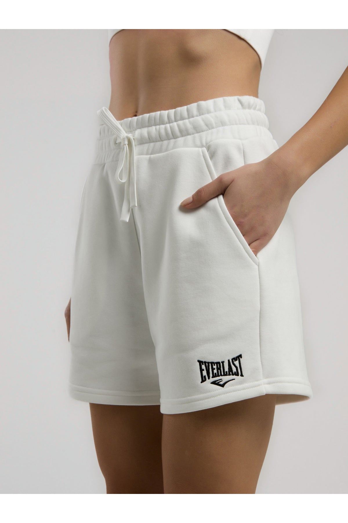 Everlast Pantaloni scurti cu talie inalta elastica si snur, buzunare laterale si logo discret