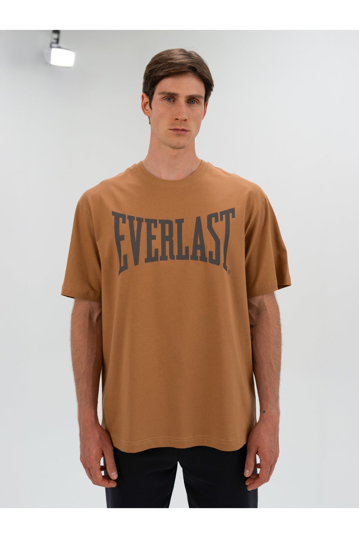 Everlast Tricou Comfort, decolteu la baza gatului si imprimeu cu logo